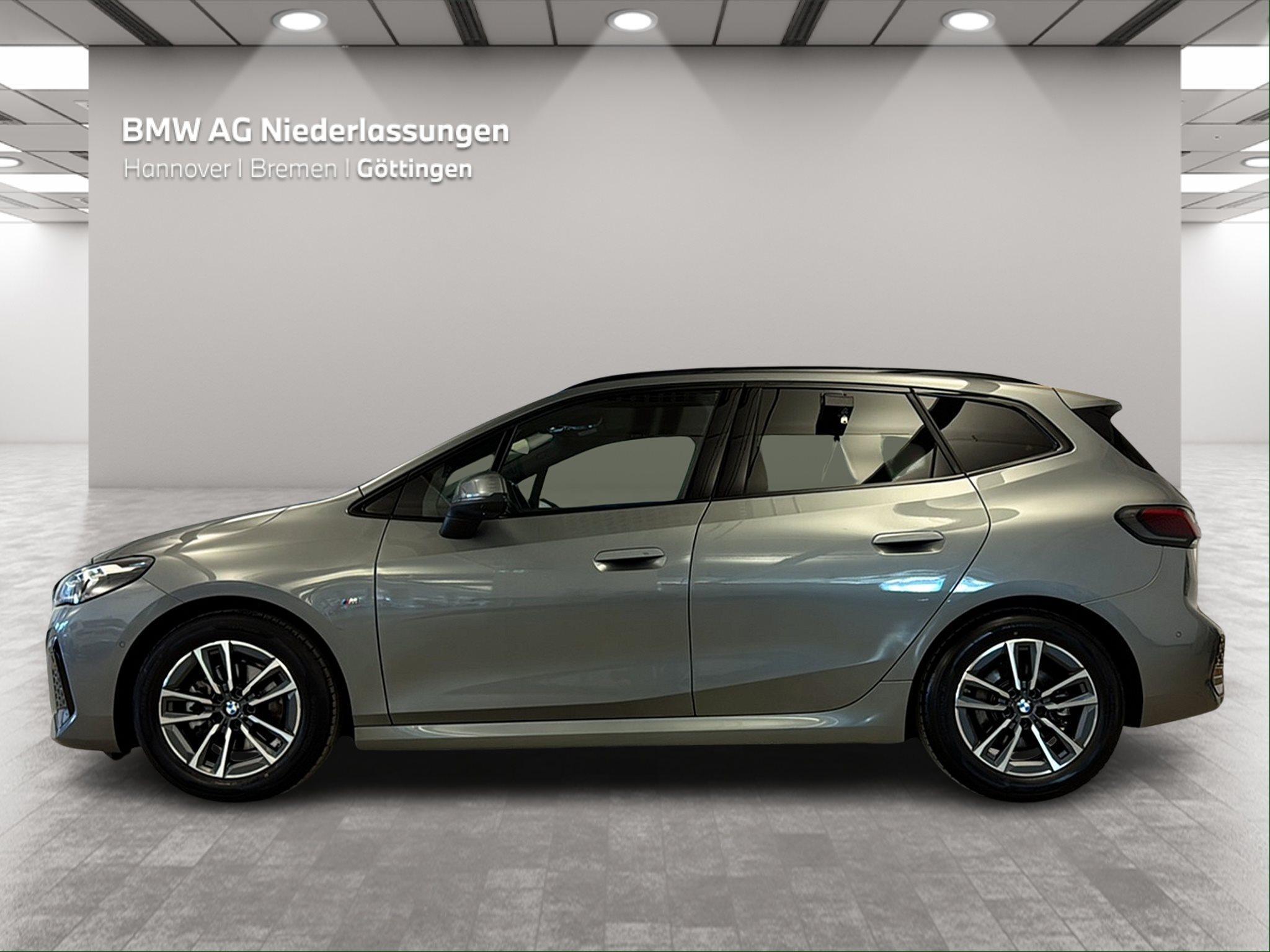 BMW 220 220i Active Tourer