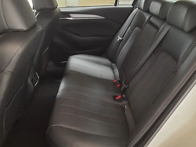 Mazda 6 Exclusive-line SkyActiv