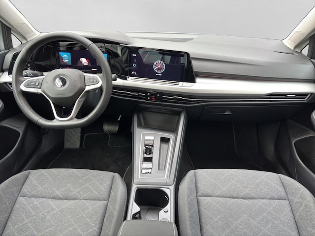 Volkswagen Golf 1.5 eTSI DSG Life Variant