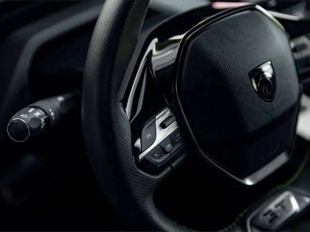 Peugeot 408 GT-Line Hybrid