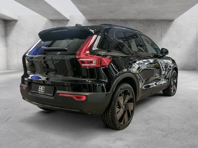 Volvo XC40 Plus