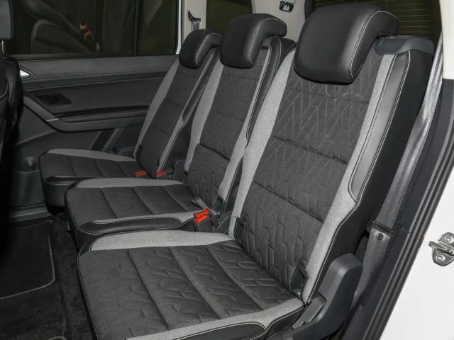 Volkswagen Touran 1.5 TSI DSG