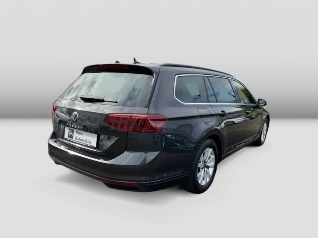 Volkswagen Passat 2.0 TDI Business DSG Variant