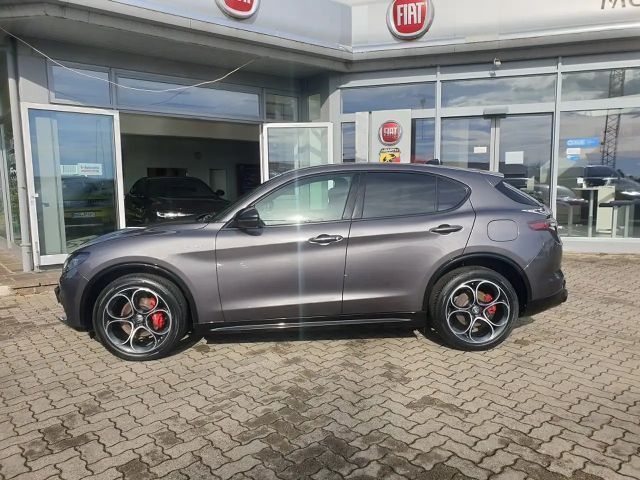 Alfa Romeo Stelvio Q4 Veloce
