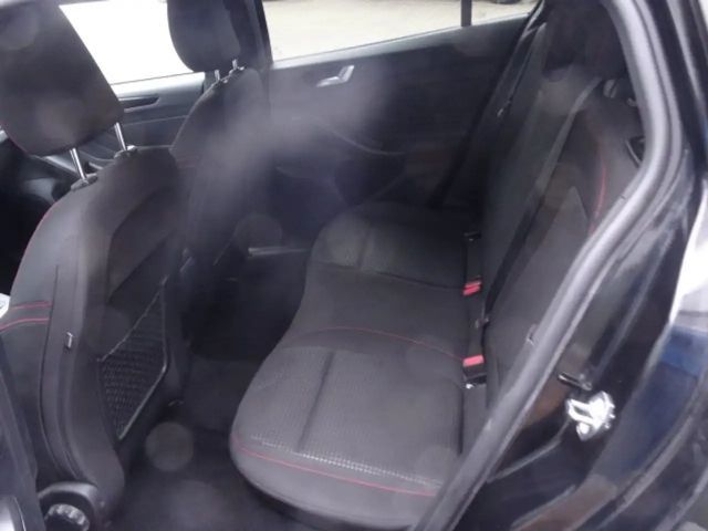 Ford Focus EcoBoost ST Line Wagon