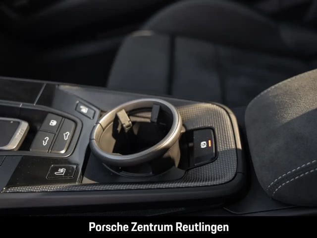 Porsche 992 4 Carrera Coupé GTS