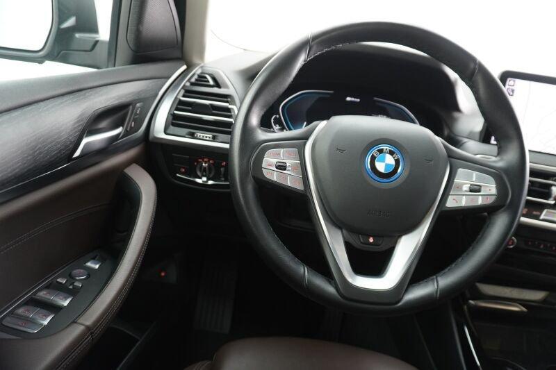 BMW X3 xDrive30e