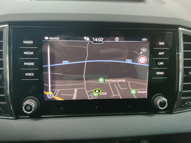 Skoda Karoq 1.5 TSI Lounge Tour