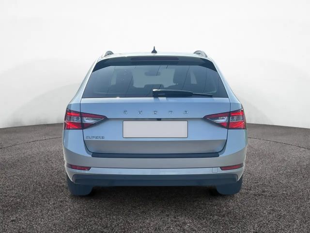 Skoda Superb 2.0 TDI Combi