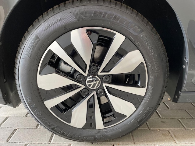 Volkswagen Golf 1.5 eTSI DSG Golf VIII