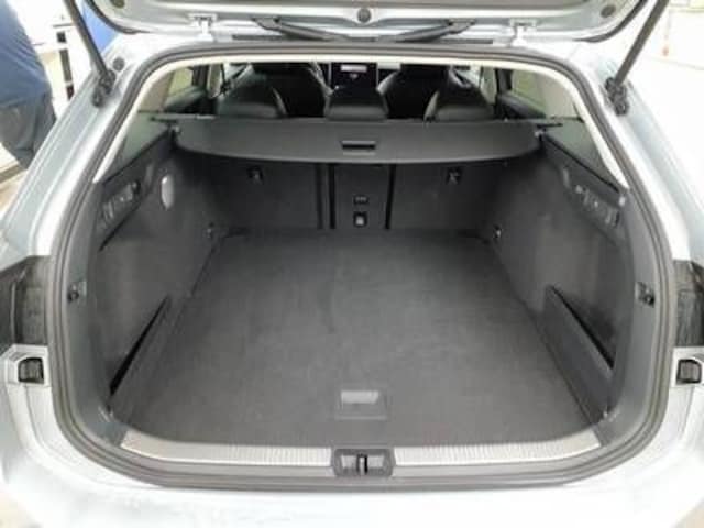 Volkswagen Passat 1.5 eTSI DSG Variant