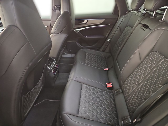 Audi S6 Avant Quattro