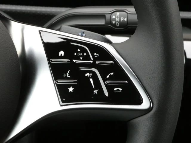 Mercedes-Benz A 180 A 180 d Progressive