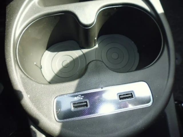 Fiat 500C 1.0Hybrid Klimaanlage + Alufelgen + DAB Autoradio