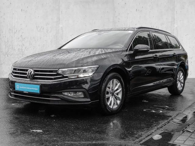 Volkswagen Passat 1.5 TSI Business DSG Variant