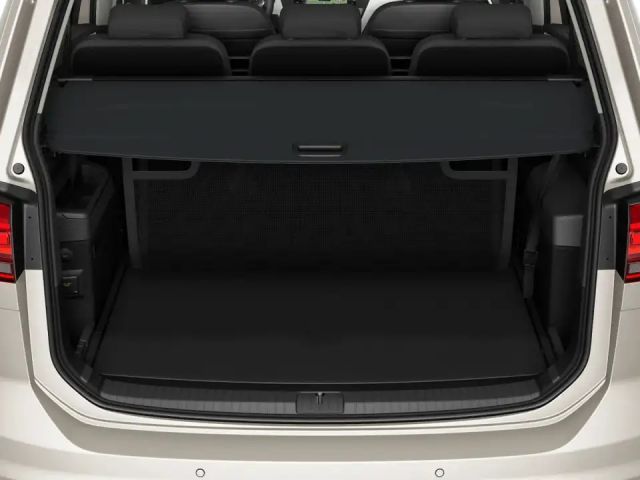 Volkswagen Touran 1.5 TSI IQ.Drive Move