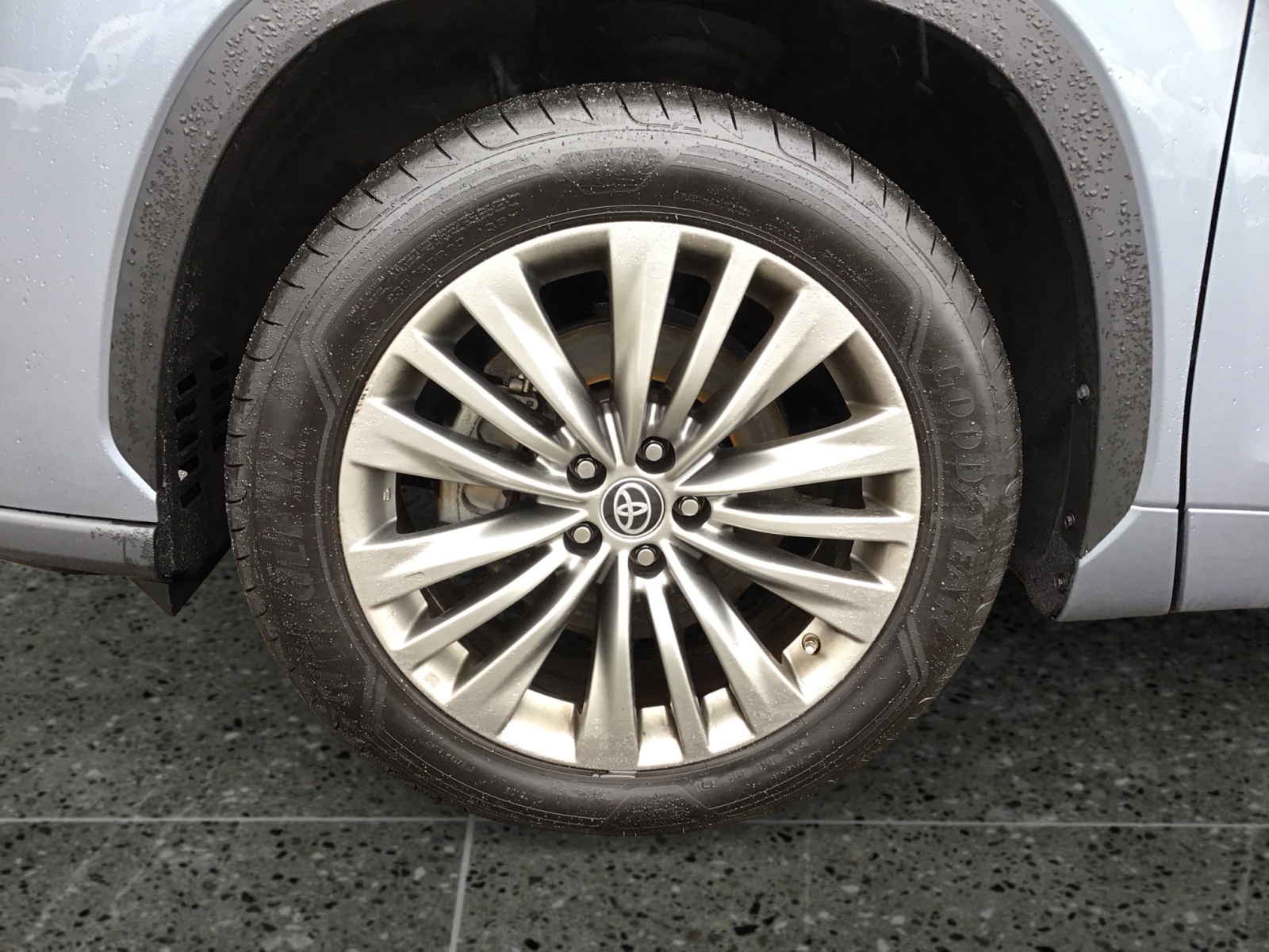 Toyota Highlander 5-deurs Basis