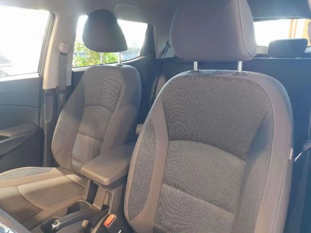 SsangYong Tivoli 2WD Quartz