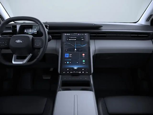 Ford Explorer Extended range RWD