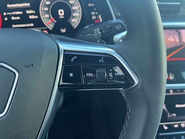 Audi A6 45 TDI Avant Quattro S-Line S-Tronic