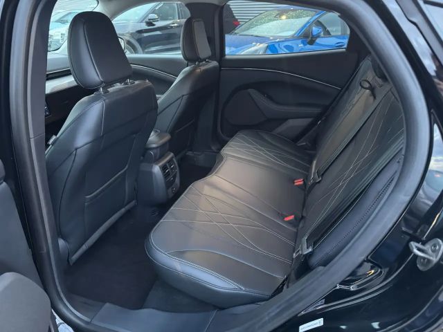 Ford Mustang Mach-E Standard range