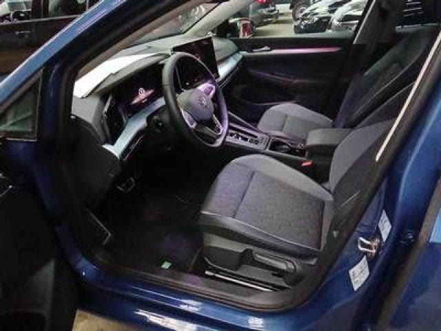 Volkswagen Golf 1.5 eTSI DSG Golf VIII IQ.Drive