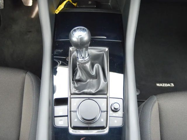 Mazda 3 Selection