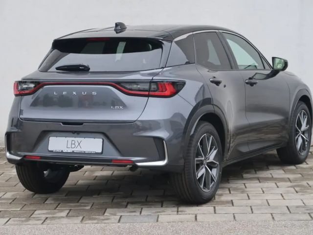 Lexus LBX FWD Cool