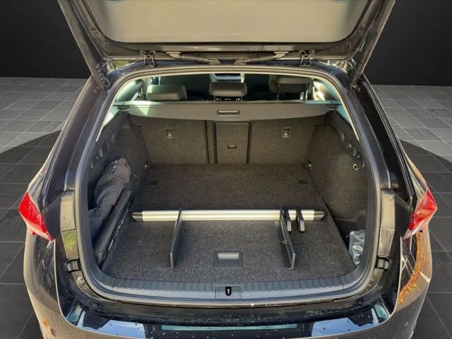 Skoda Octavia Combi Selection