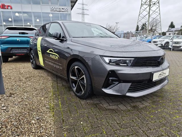 Opel Astra GS-Line Grand Sport