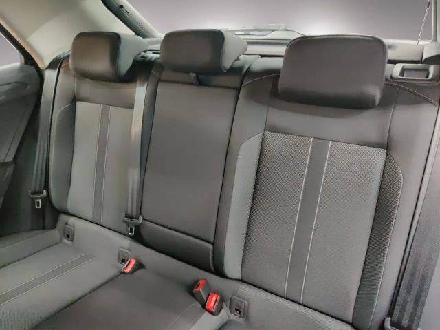 Volkswagen T-Roc 1.5 TSI DSG Life