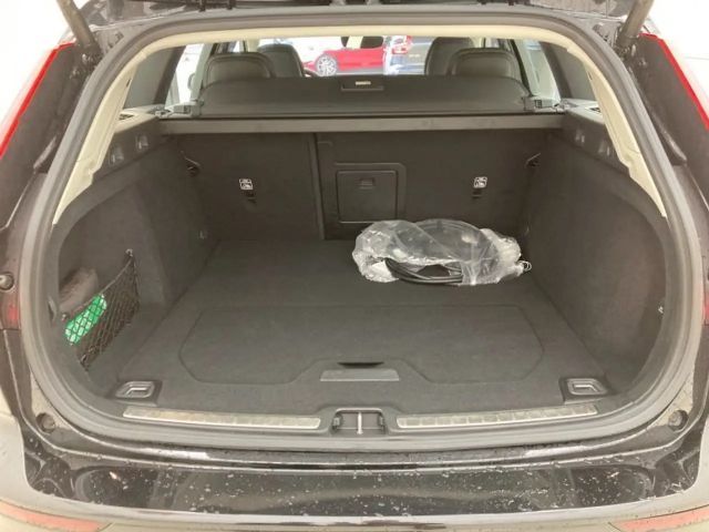 Volvo V60 AWD Core Hybrid Recharge T6