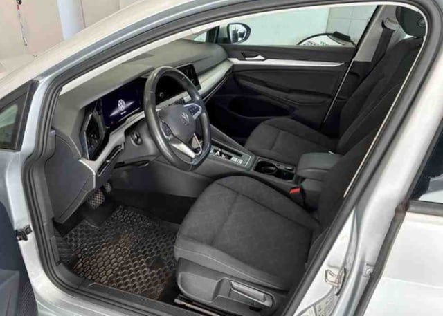 Volkswagen Golf 2.0 TDI DSG Life Variant