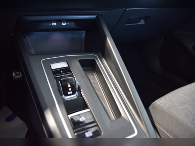 Volkswagen Golf Move