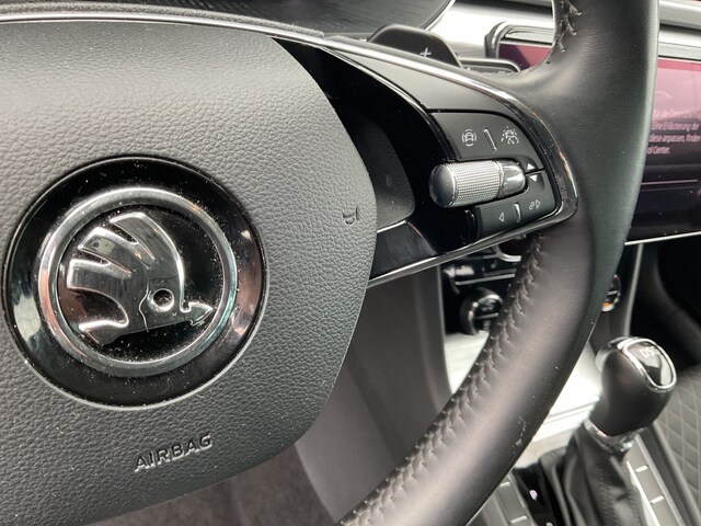 Skoda Superb 2.0 TDI Ambition Combi