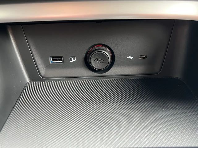 MG ZS Standard range