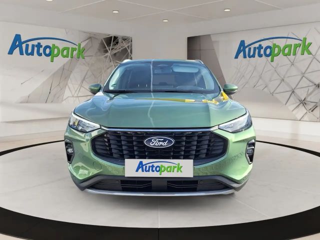 Ford Kuga Hybrid Titanium