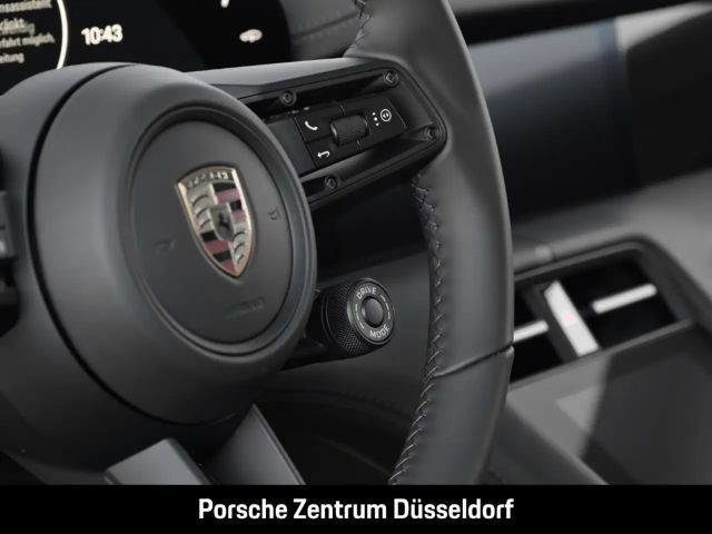 Porsche Taycan 4S Cross Turismo