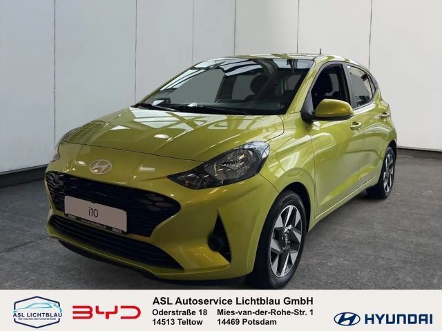 Hyundai i10 1.0 2WD Trend