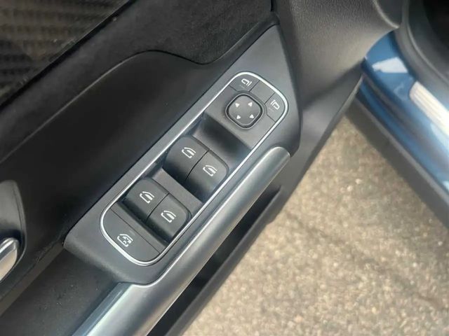 Mercedes-Benz GLA 200 GLA 200 d