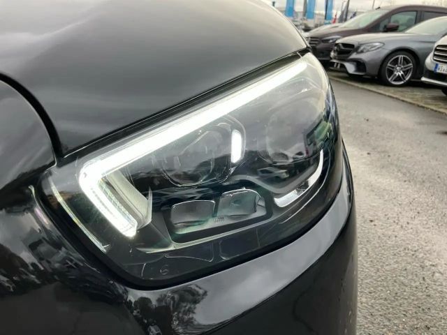 Mercedes-Benz E 220 AMG Line E 220 d Estate