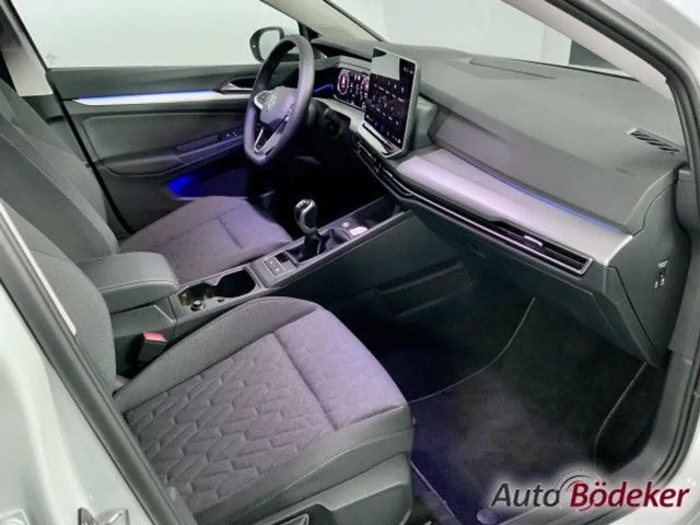 Volkswagen Golf 1.5 TSI Life Variant