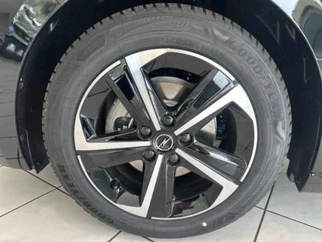 Opel Astra GS-Line Grand Sport