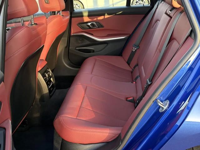 BMW 330 330e M-Sport Touring xDrive