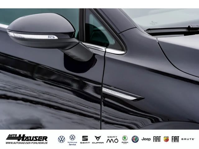 Volkswagen Golf 1.5 eTSI DSG Golf VIII Style