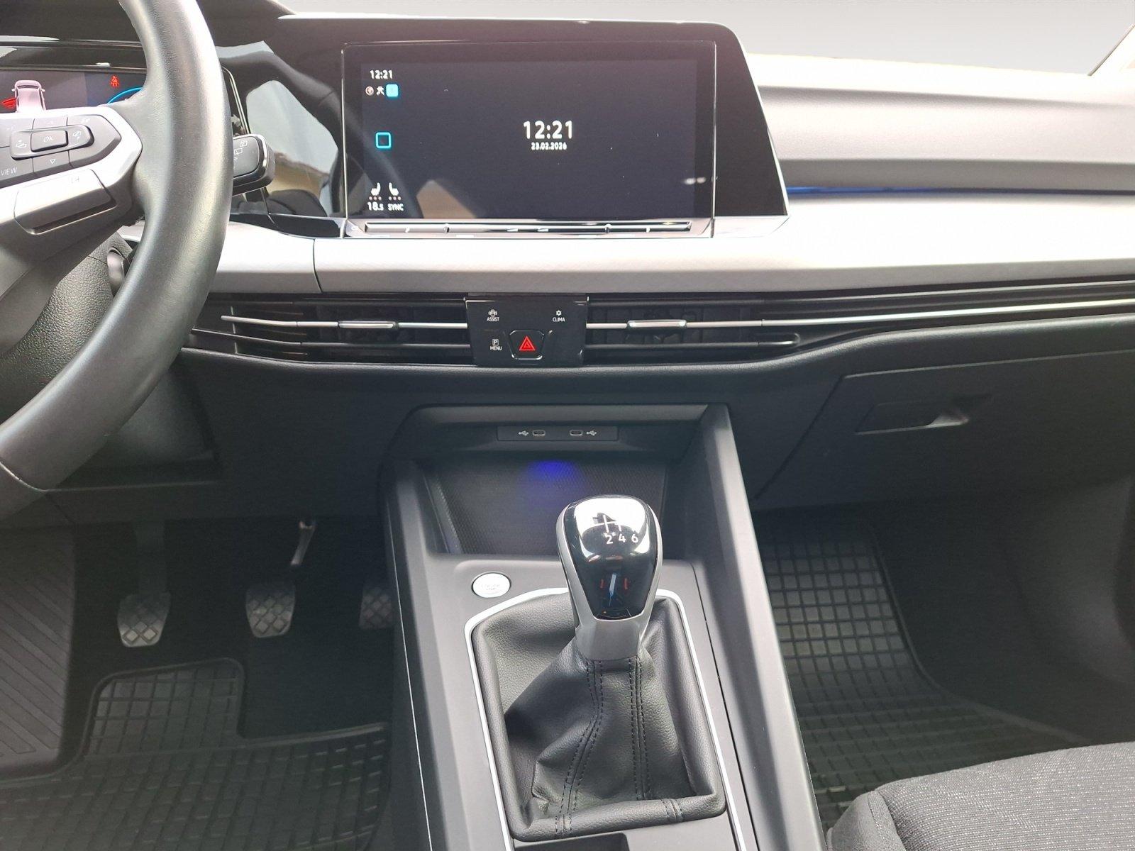 Volkswagen Golf 1.5 TSI Golf VIII Life