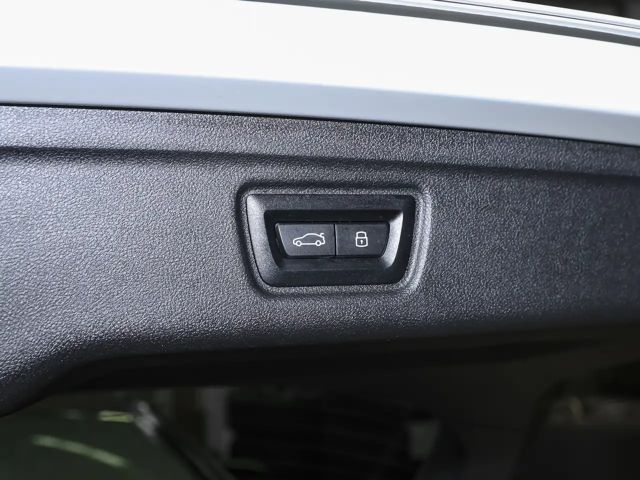 BMW 318 318i M-Sport Touring