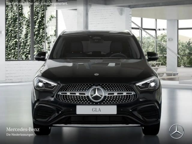Mercedes-Benz GLA 180 AMG Line