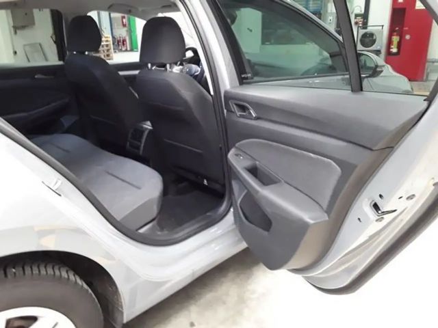 Volkswagen Golf 1.0 TSI Golf VIII Life