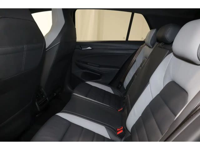 Volkswagen Golf DSG GTD Golf VIII IQ.Drive